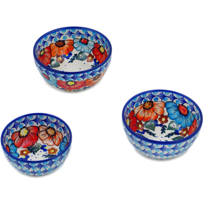 Polish Pottery Set of 3 Nesting Bowls Bold Poppies