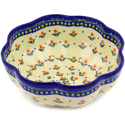 Polish Pottery Colander 9&quot; Cocentric Tulips